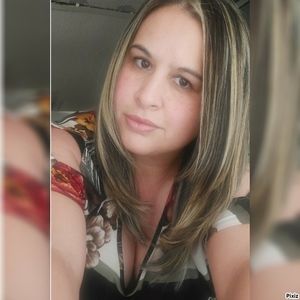 Meet your Posher, Claudia